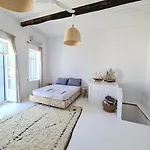 Townhouse Christos 公寓